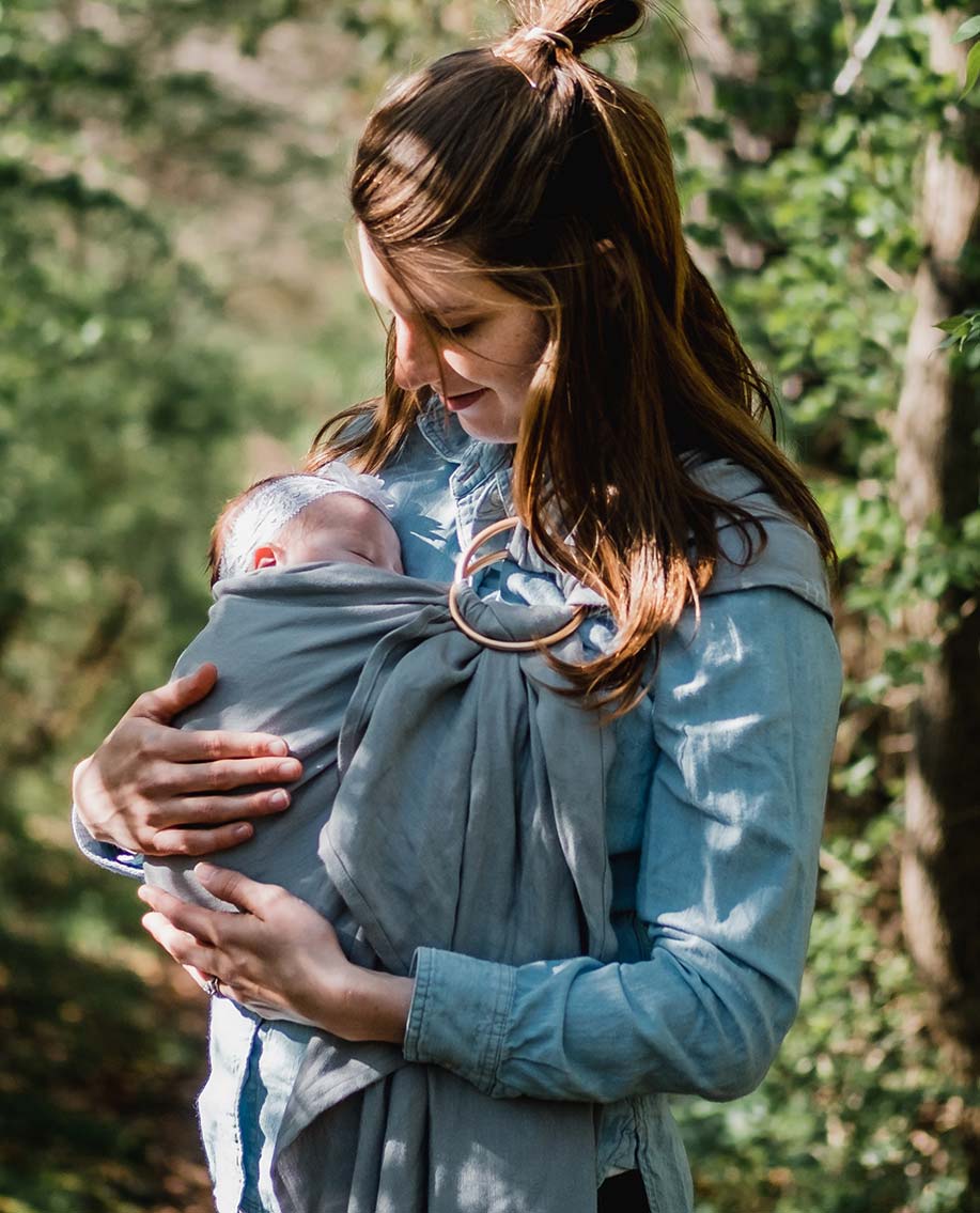 Enjoy your breastfeeding relationship and meet your breastfeeding goals with help from a lactation consultant from Birthways Inc in Chicago.
