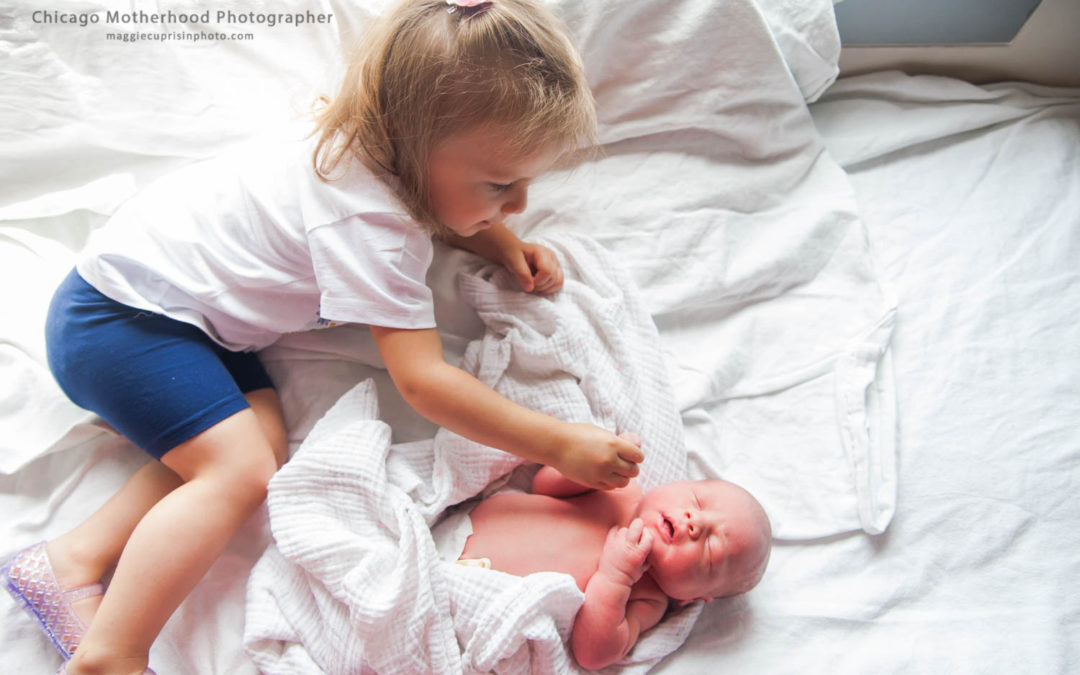 6 Expert tips for an easier toddler transition to siblinghood Birthways Doula Services in Chicago